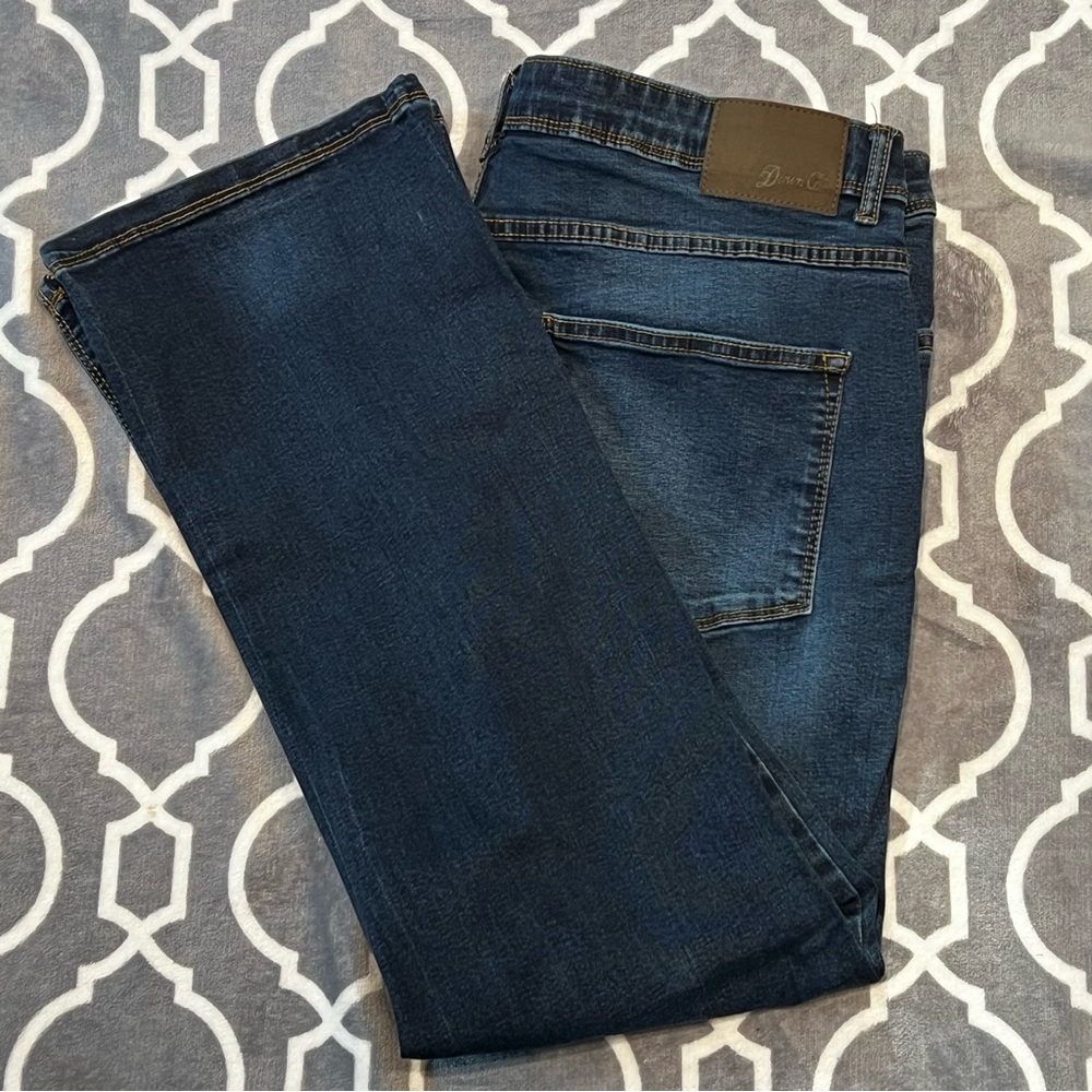 Denim Co. dark blue denim jeans. Stretch bootcut. Size 38 Waist x 30 Length.